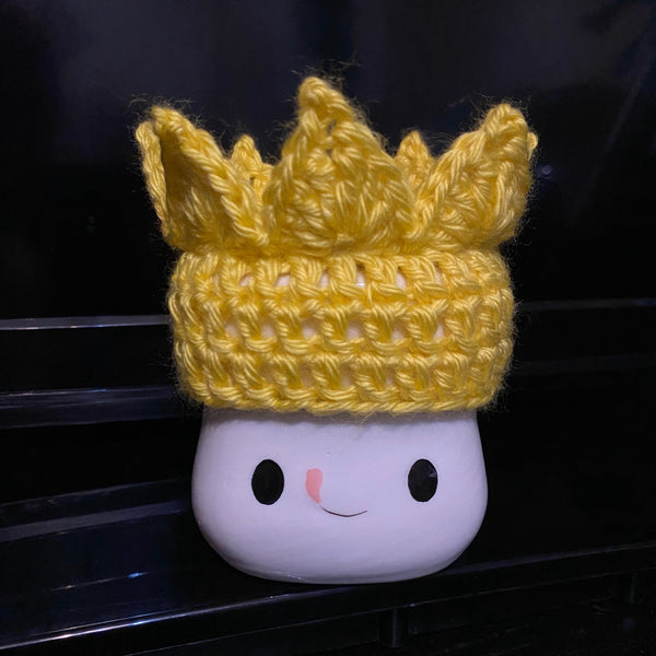 Crown Marshmallow Mug Hat