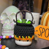 Cauldron skull and bones - Marshmallow Mug Hat
