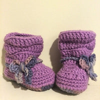 Slouchy baby booties